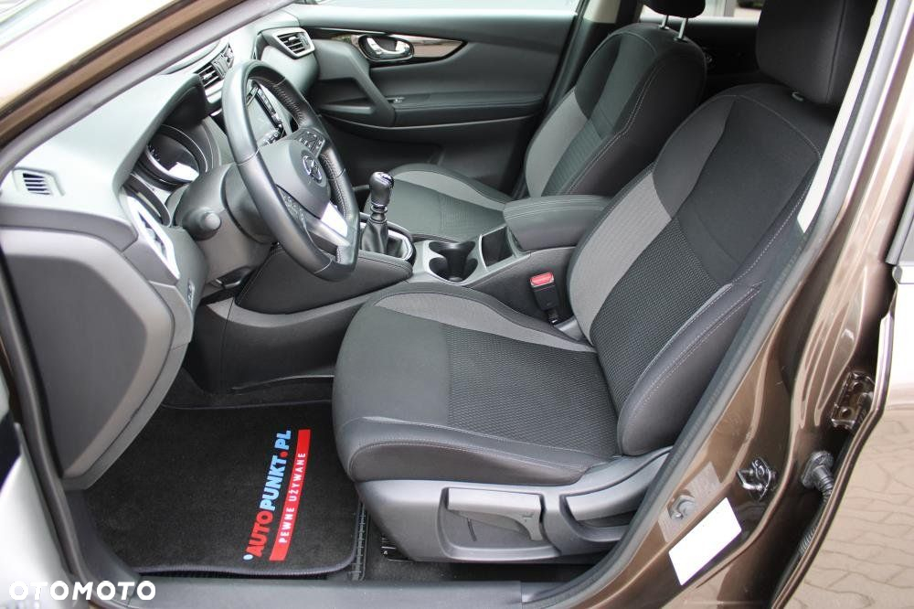 Nissan Qashqai - 10