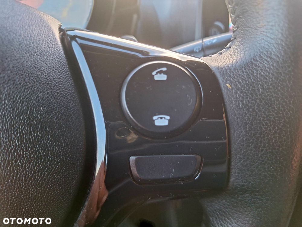 Toyota Aygo x.shift x-play connect - 16