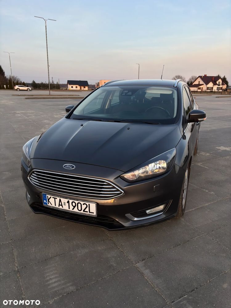 Ford Focus 1.0 EcoBoost Titanium - 10