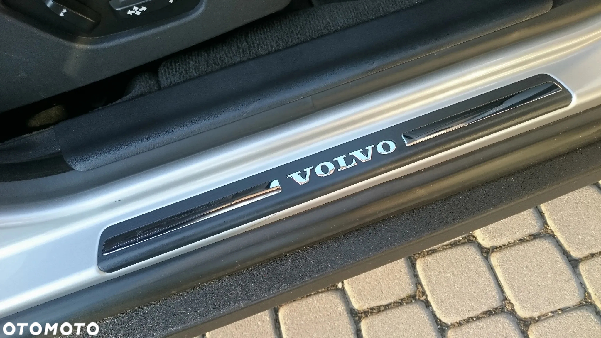 Volvo XC 70 D5 AWD Summum - 11