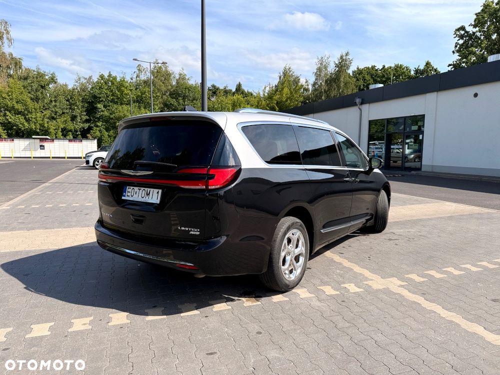 Chrysler Pacifica - 7