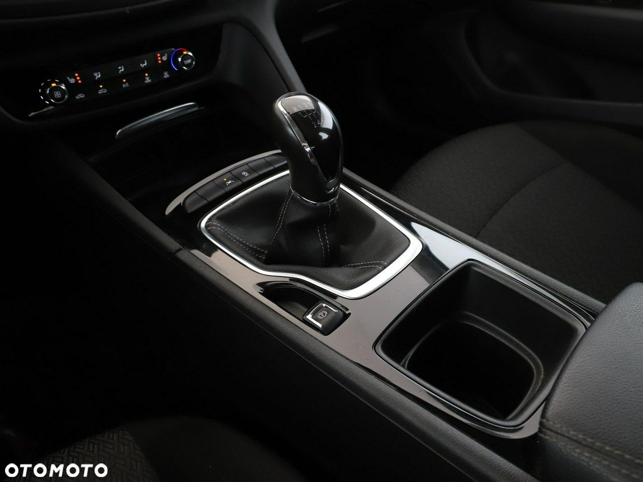 Opel Insignia Grand Sp 1.5 ECOTEC Direct InjectionTurbo Edition - 26