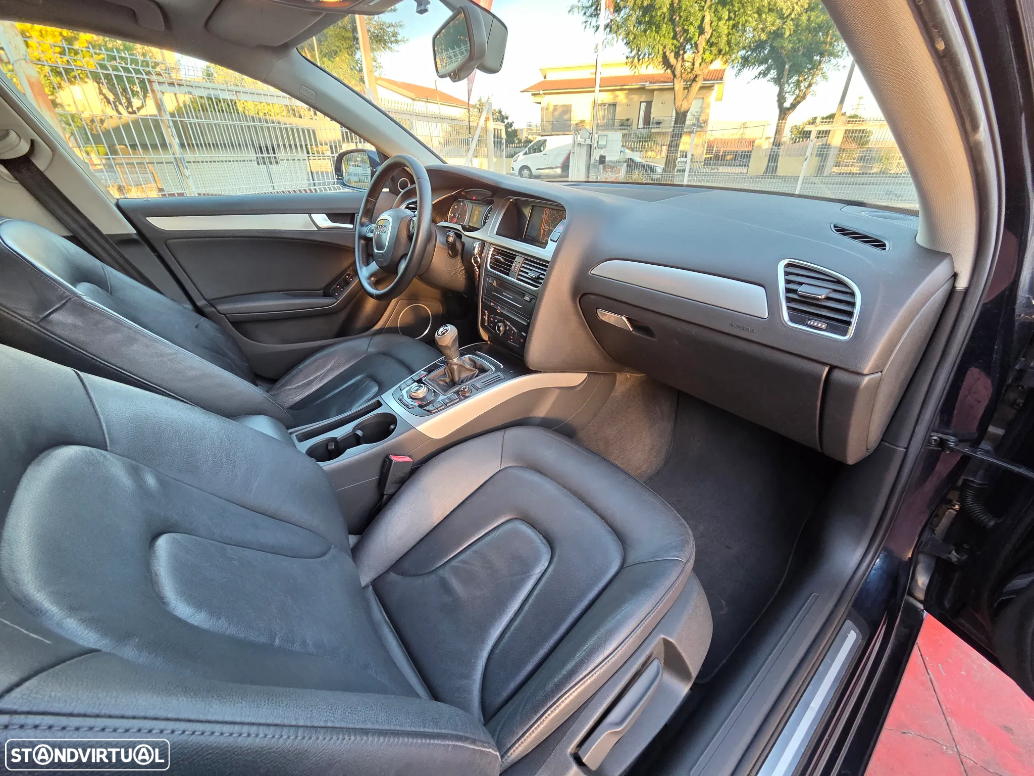Audi A4 Avant 2.0 TDI exclusive - 3