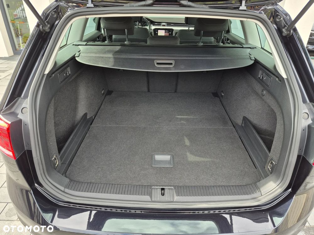 Volkswagen Passat 2.0 TSI Business DSG - 21