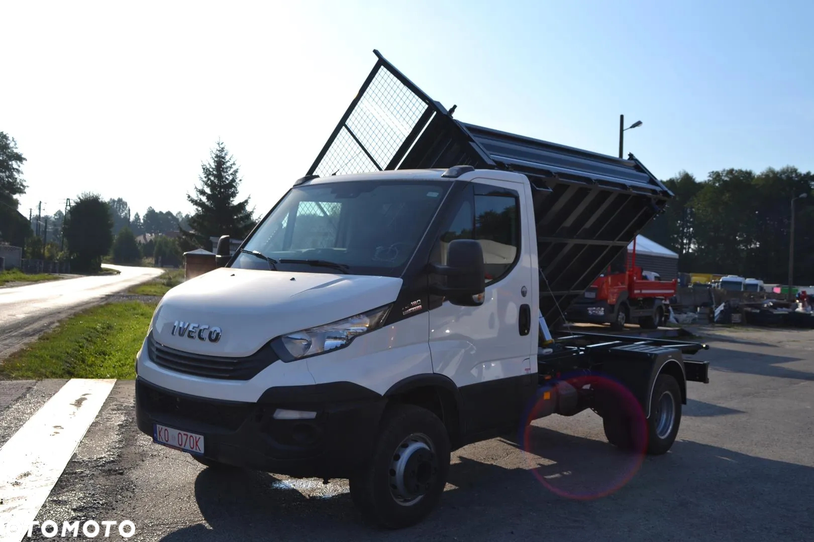 Iveco DAILY 72-180 70-210 72C Nowy 3-stronny WYWROT Kiper WYWROTKA BLOKADA MOSTU 65C 50C 35C - 15