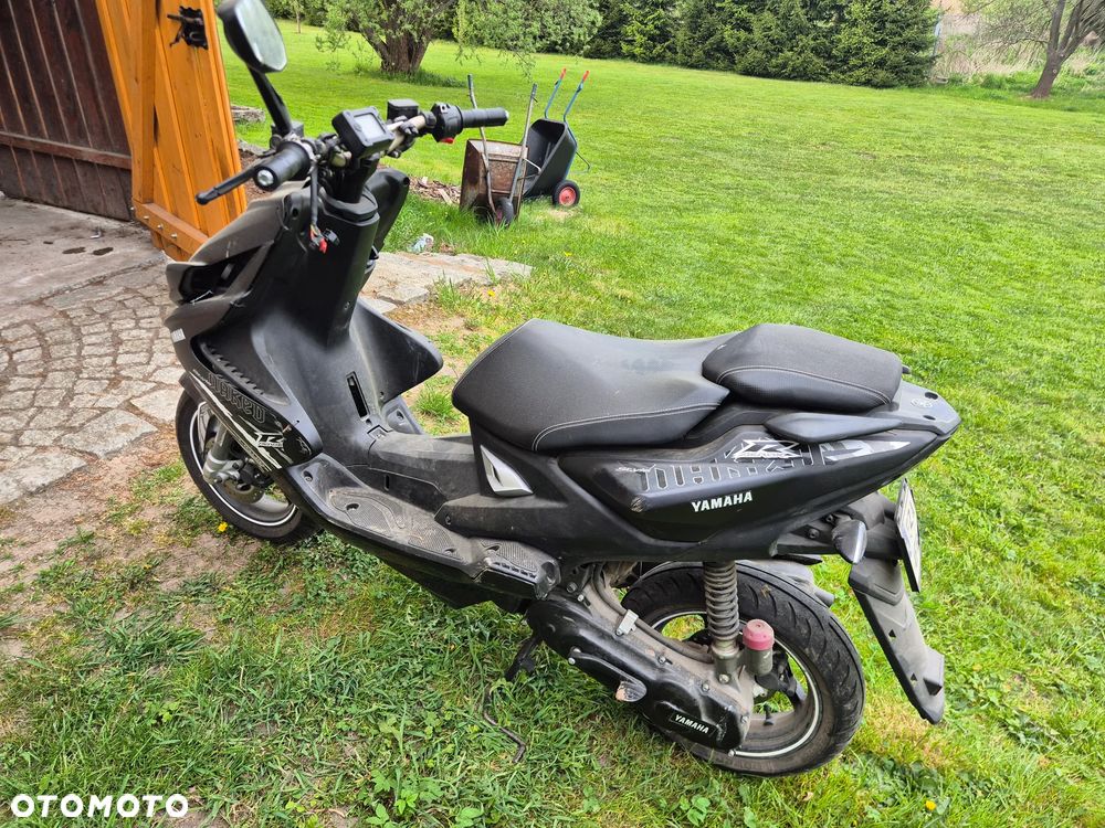 Yamaha Aerox - 1