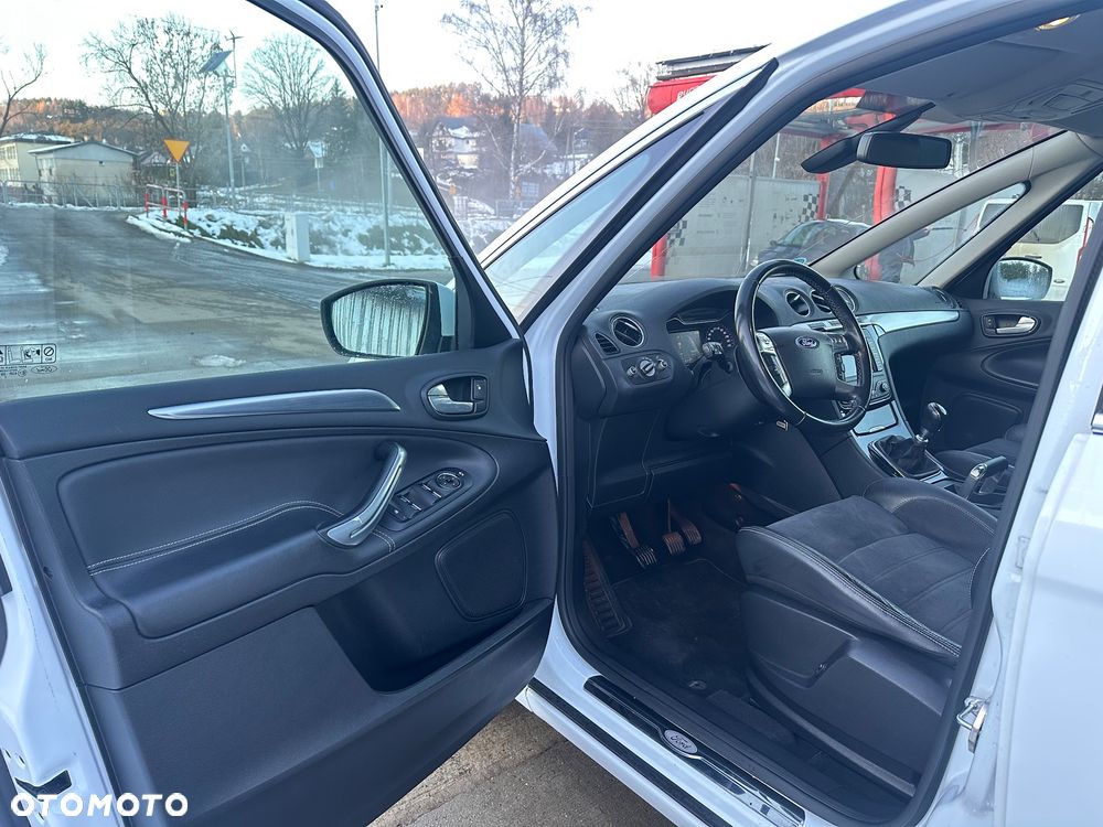 Ford S-Max 2.0 TDCi DPF Titanium X - 12