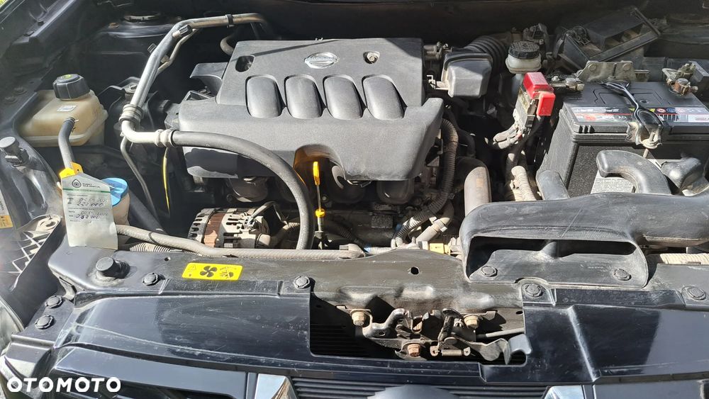 Nissan Qashqai 2.0 4 x 4 tekna - 11