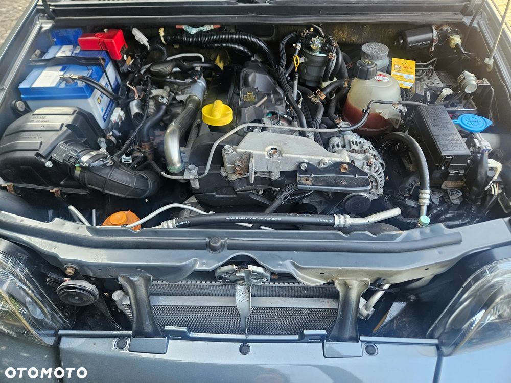 Suzuki Jimny 1.5 DDiS Comfort - 5