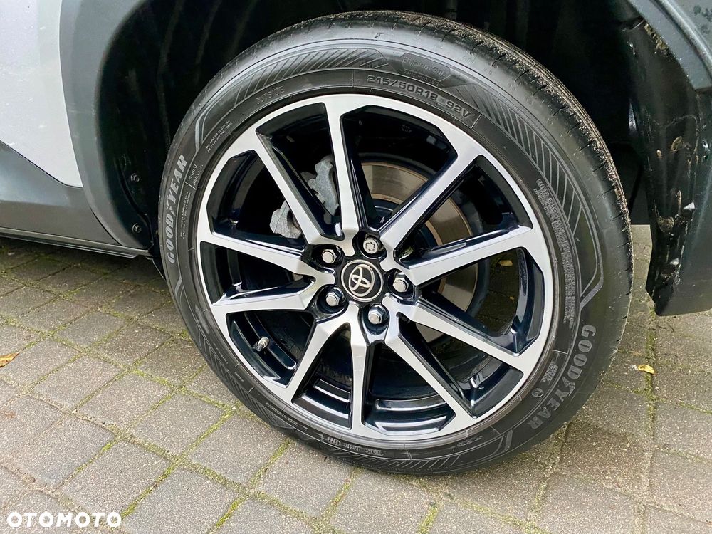 Toyota Yaris Cross - 8