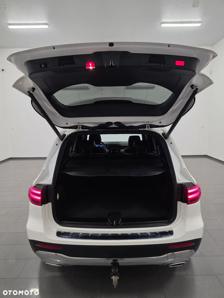 Mercedes-Benz GLB 200 d 8G-DCT Edition AMG Line - 39