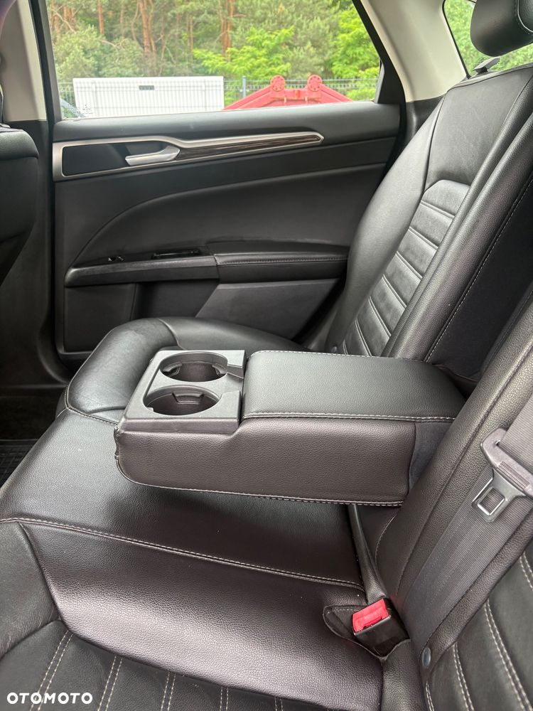 Ford Mondeo - 19