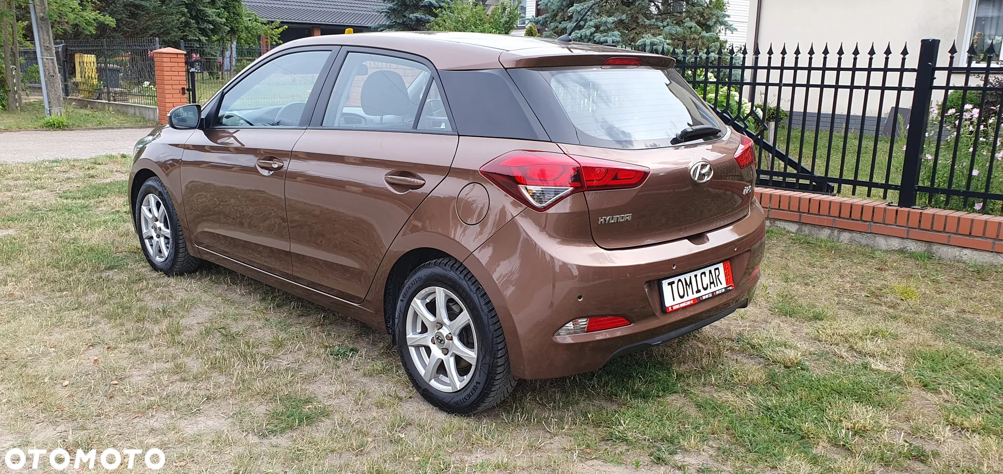 Hyundai i20 1.2 YES Silver - 14