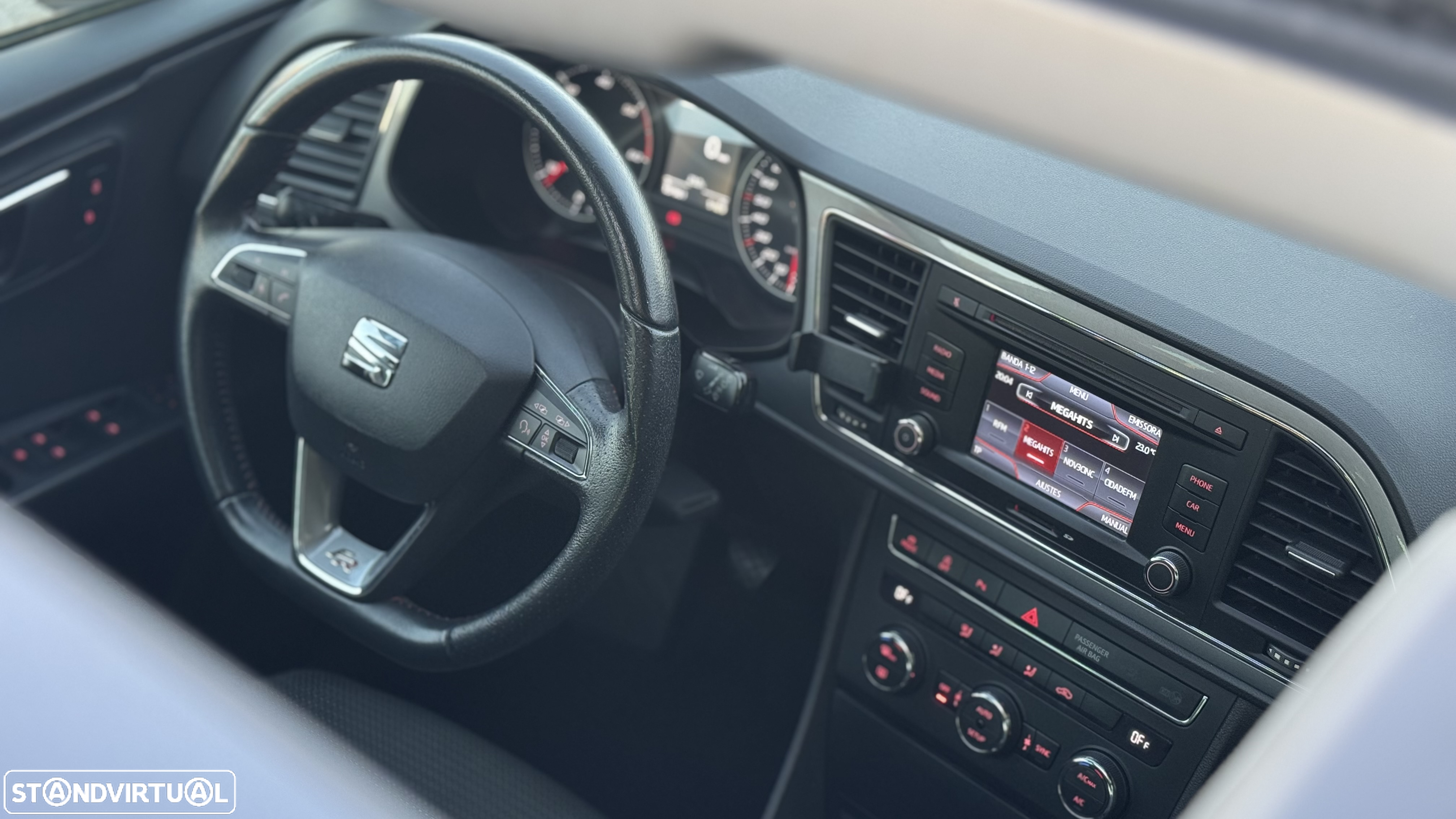 SEAT Leon 2.0 TDI FR S/S - 11