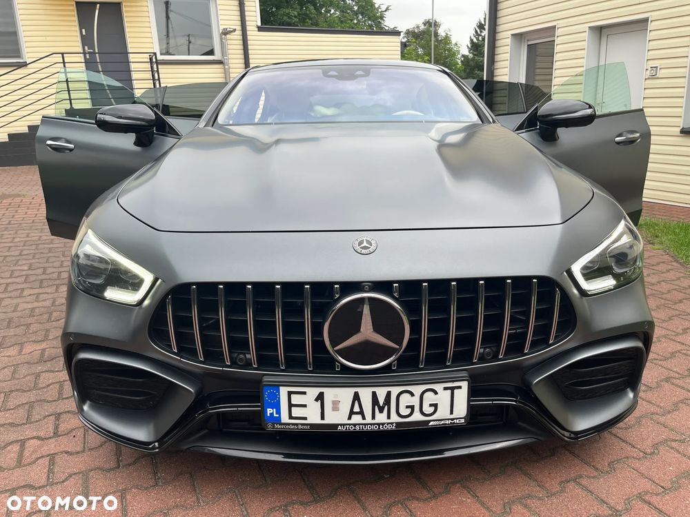 Mercedes-Benz AMG GT 43 4-Matic+ - 32