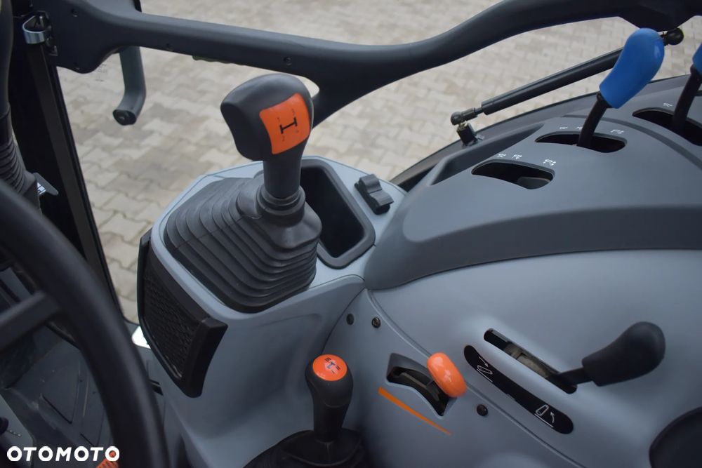 New Holland T4 75 - 20