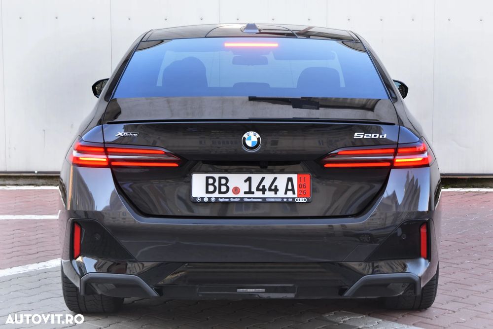 BMW Seria 5 520d Aut. - 16