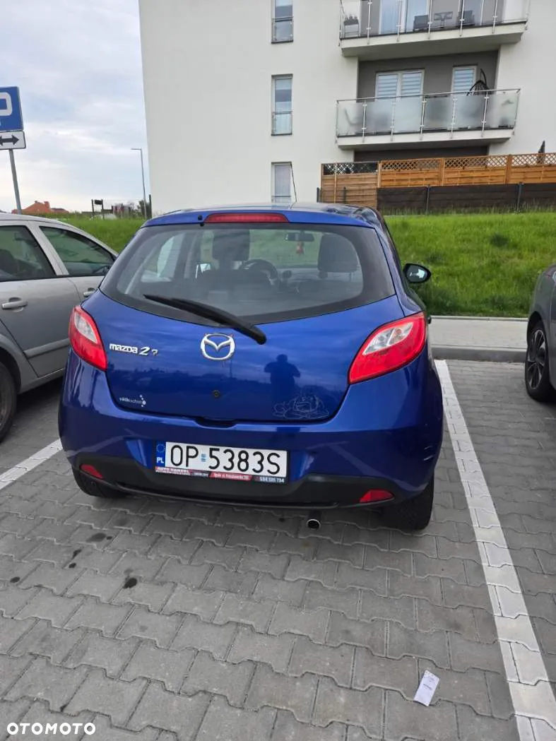 Mazda 2 - 4