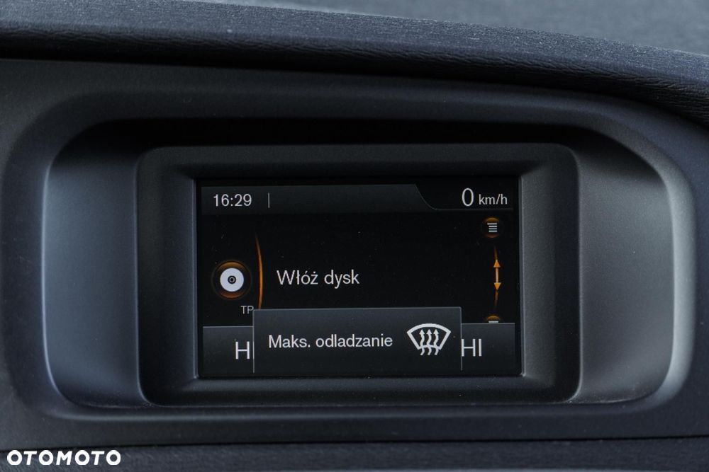 Volvo V40 T3 Drive-E Momentum - 22