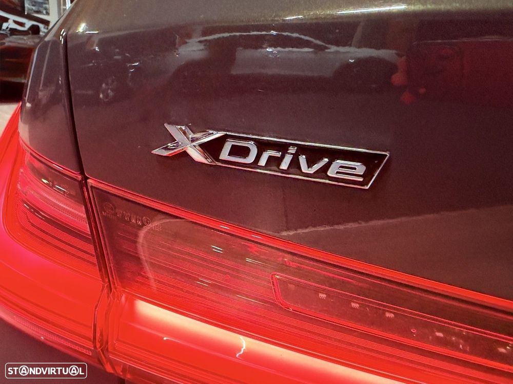 BMW 320 e Touring Pack M Auto - 28