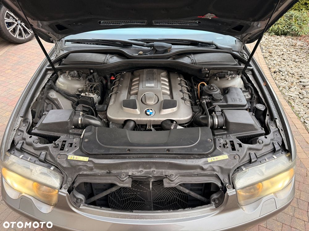 BMW Seria 7 - 22