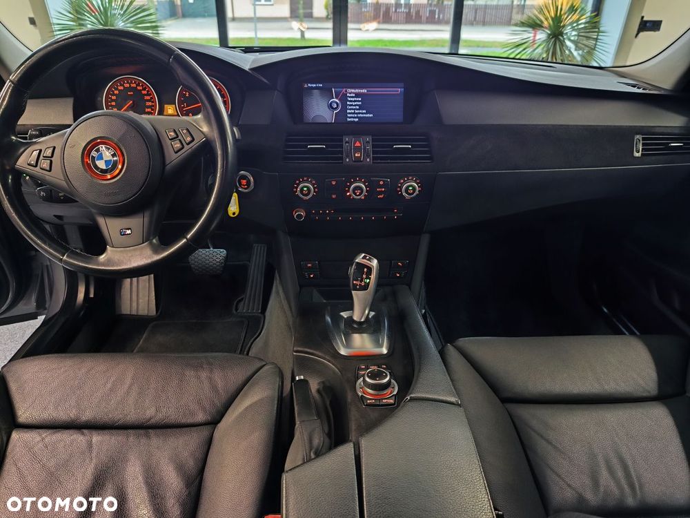 BMW Seria 5 525i Edition Exclusive - 9