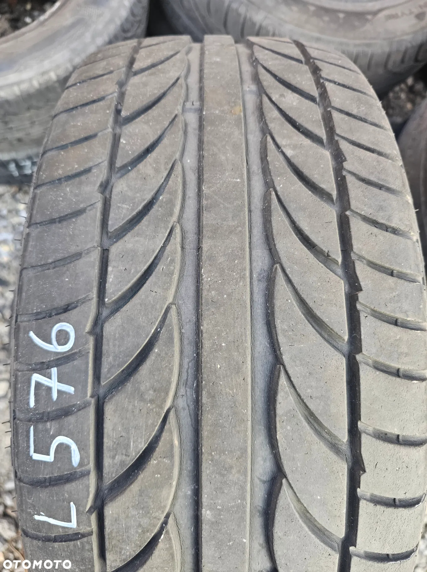 ACHILLES 225/35R19 88W ATR SPORT (2szt.) (2x6,0) (DOT: 1x0117 1x4417) L576 - 2