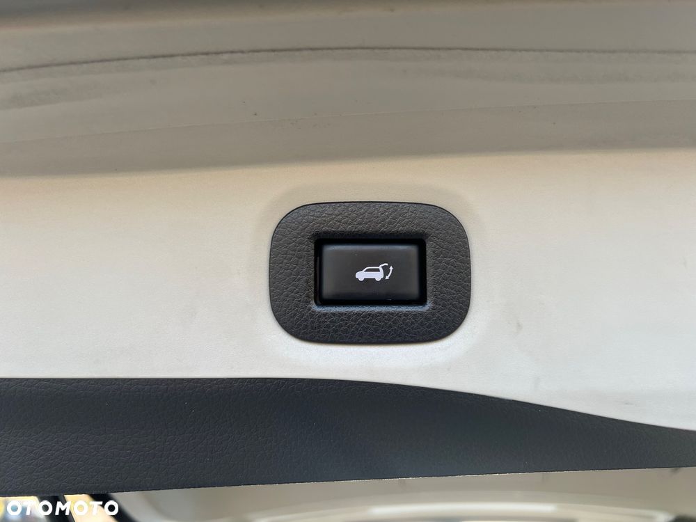 Nissan X-Trail 2.0 dCi Tekna Xtronic 4WD - 28