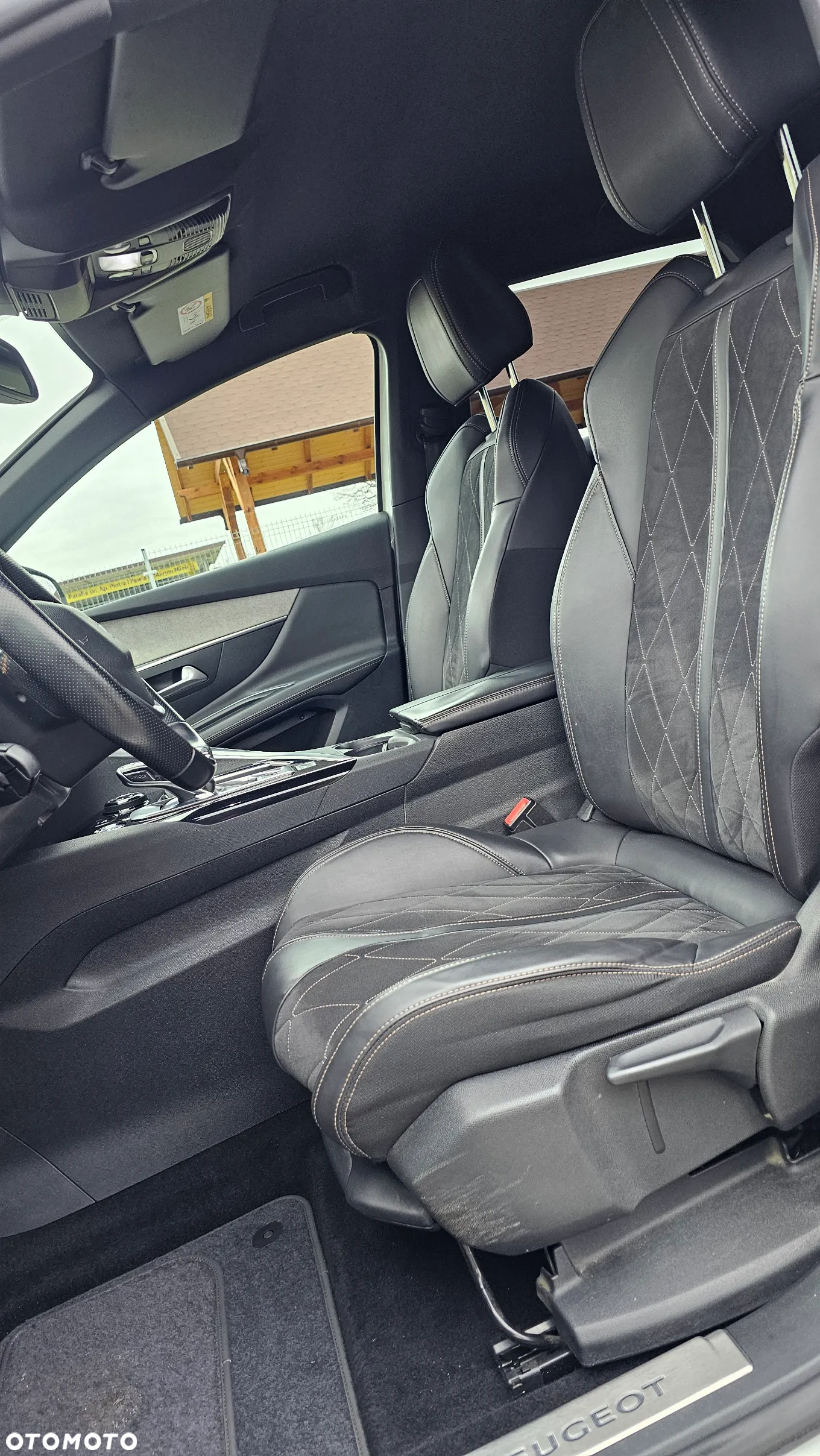 Peugeot 3008 BlueHDi 180 Stop & Start EAT8 GT - 25
