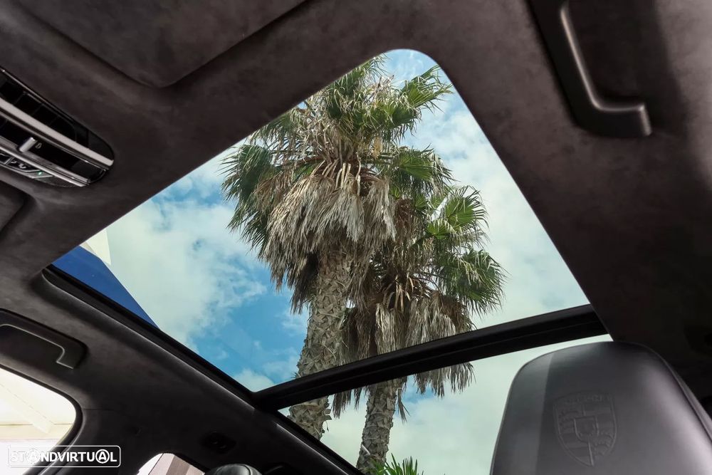 Porsche Cayenne Turbo S E-Hybrid - 9