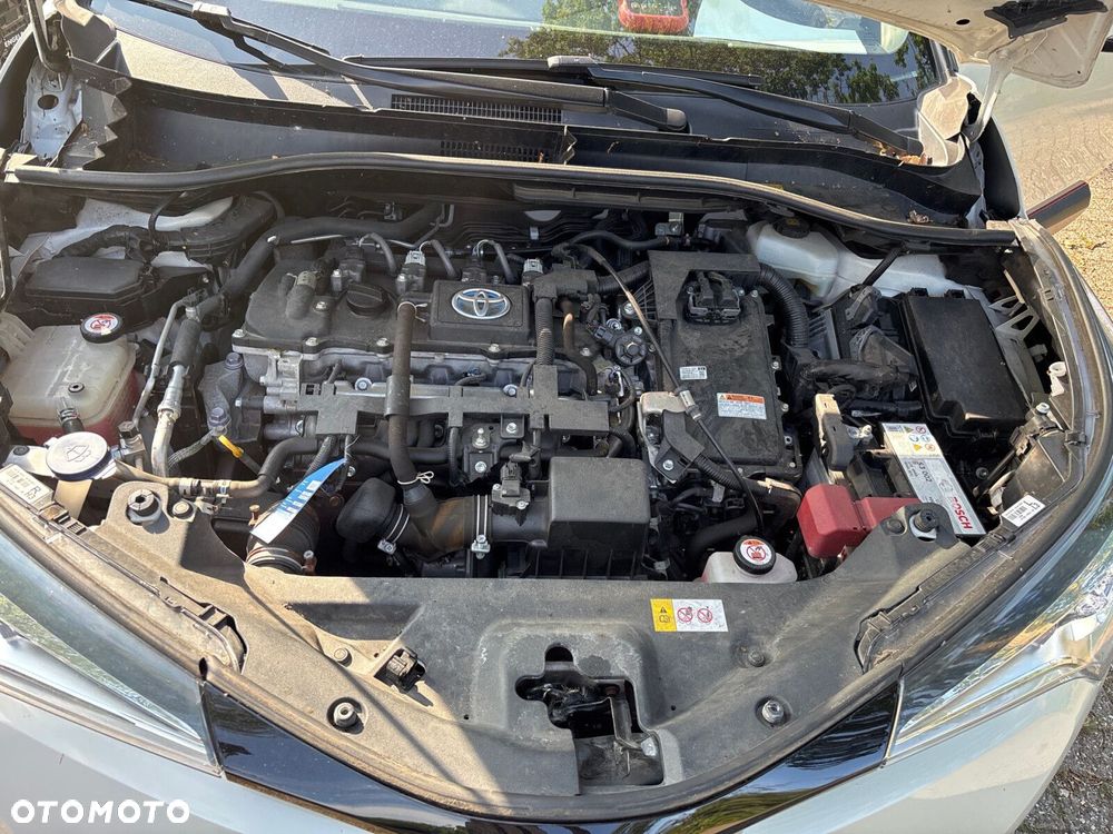 Toyota C-HR - 34