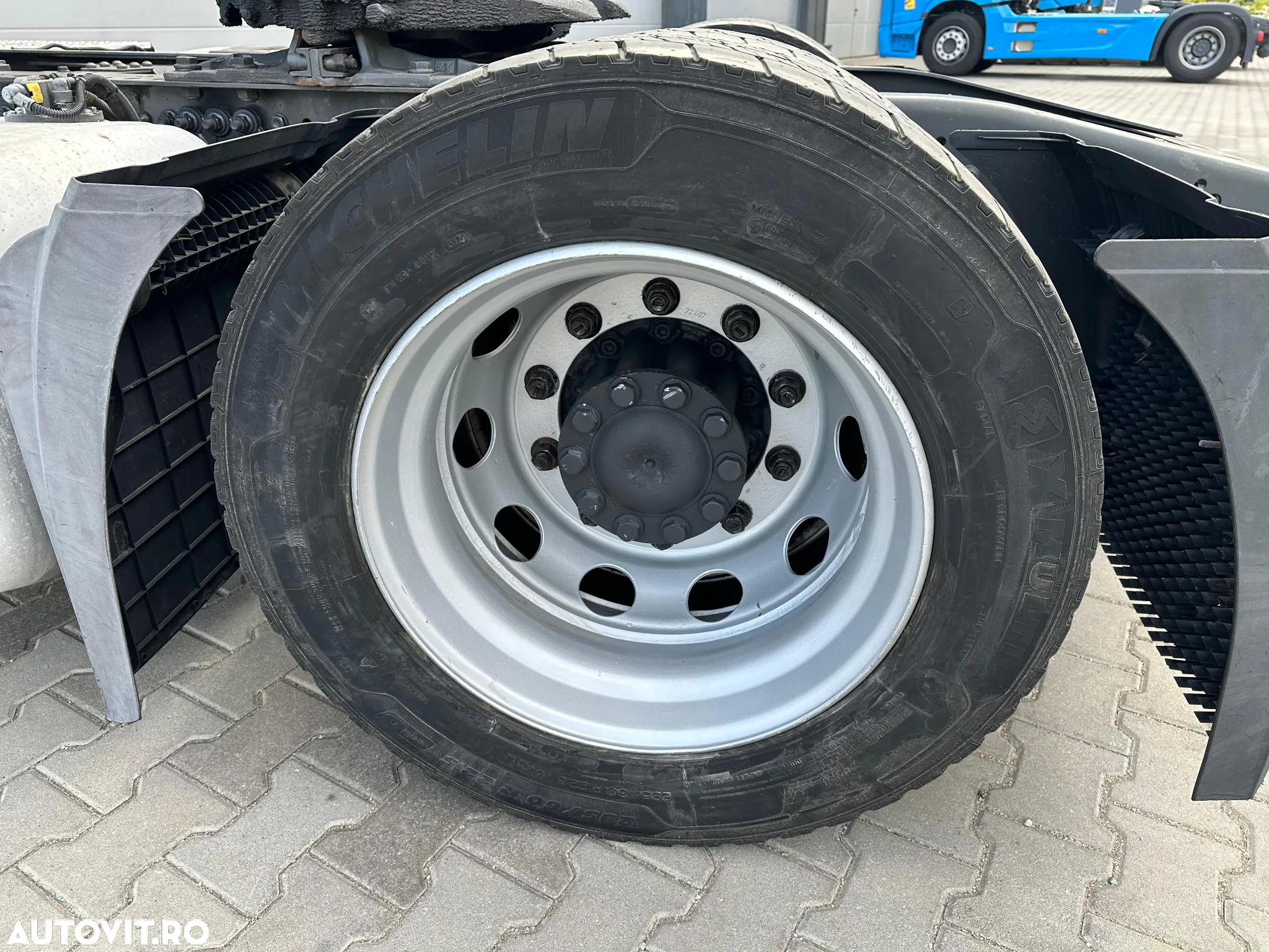 Mercedes-Benz Actros 1845 Mega - 32