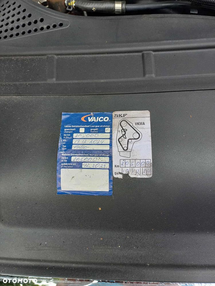 Audi A4 Avant 2.0 TDI S tronic - 17