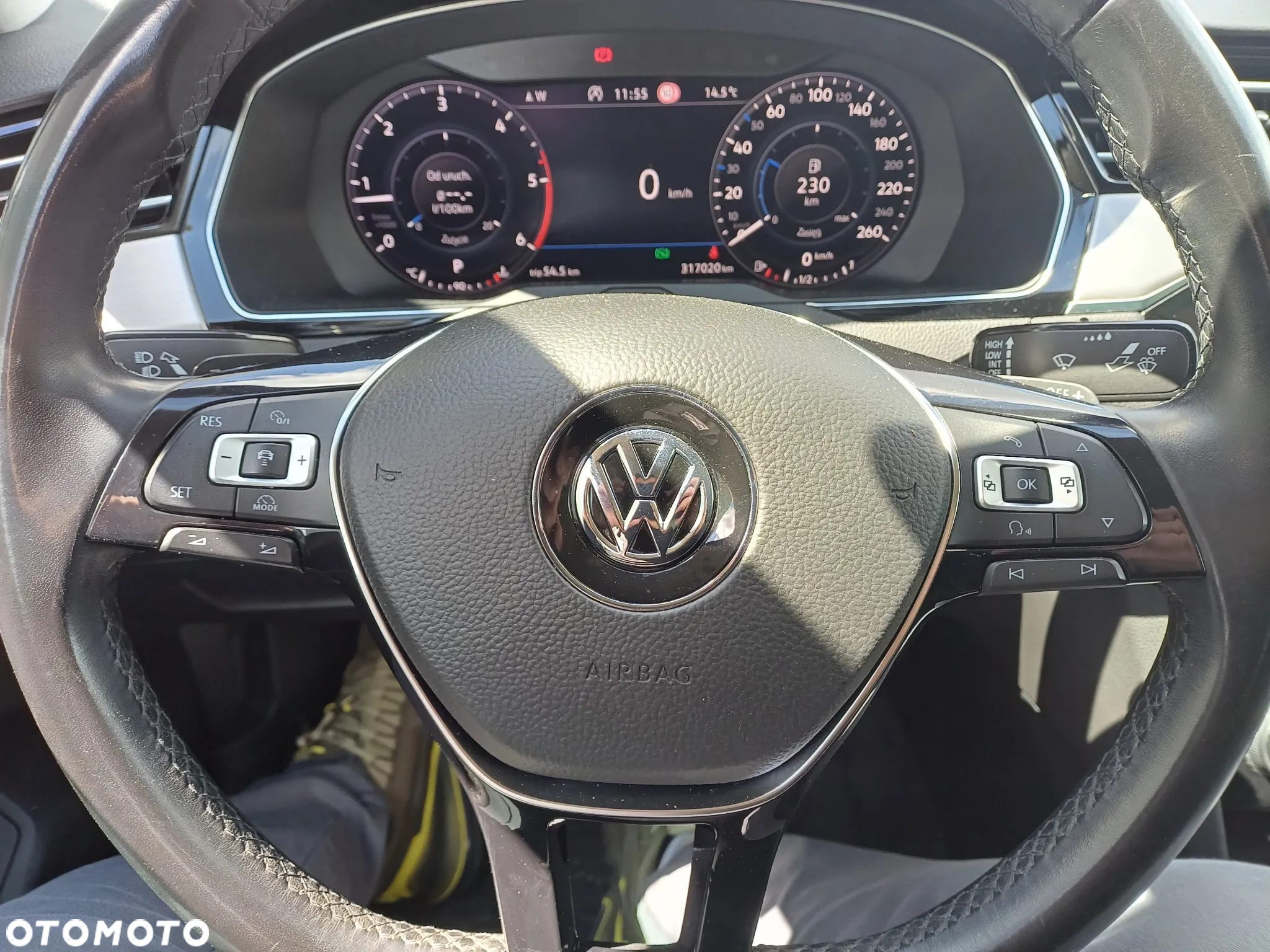 Volkswagen Passat 2.0 TDI BMT Highline DSG - 33