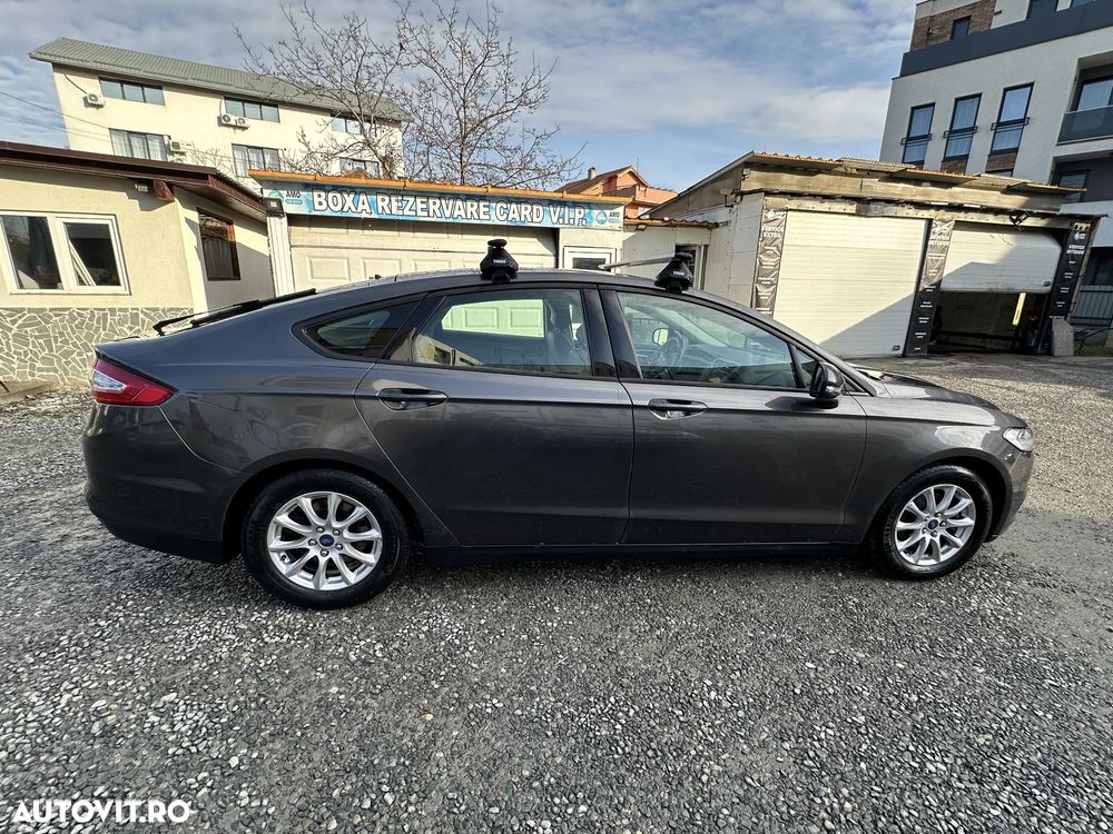 Ford Mondeo 2.0 TDCI PowerShift ST Line High - 4
