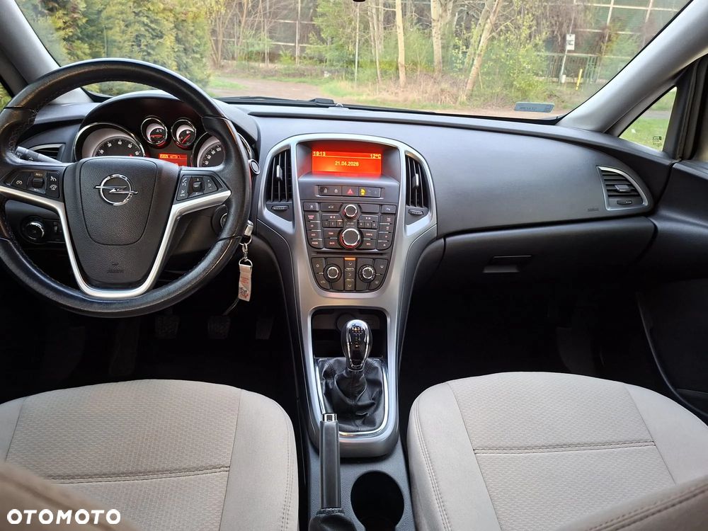 Opel Astra 1.6 Business - 16