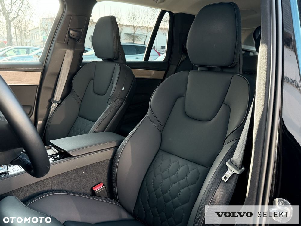 Volvo XC 90 - 23