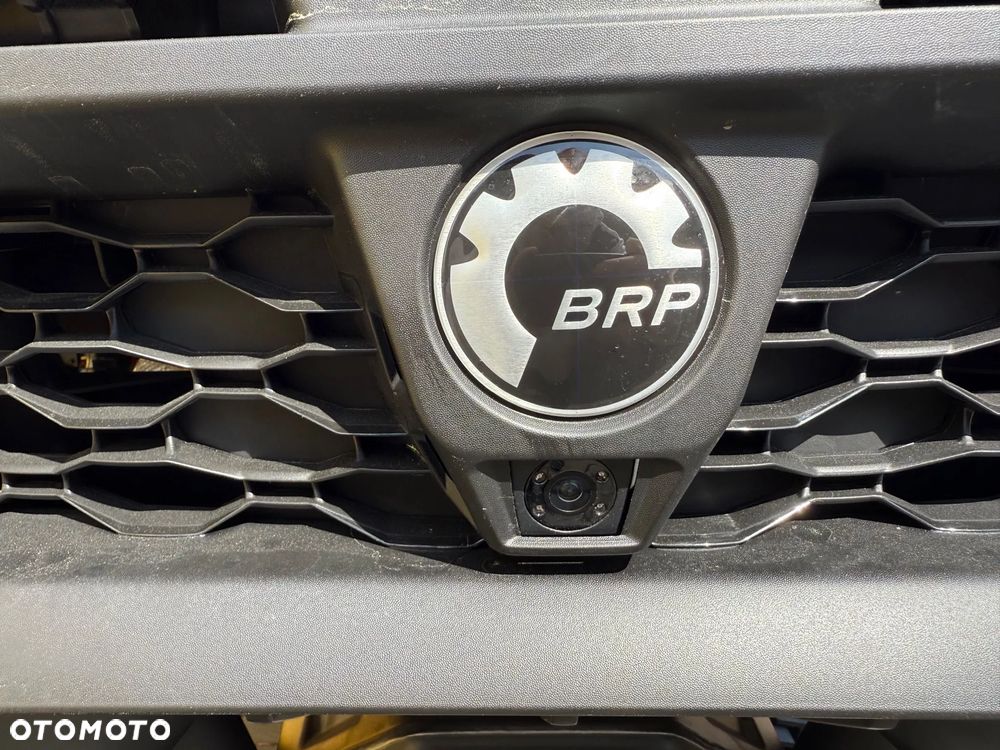 Can-Am Maverick - 14