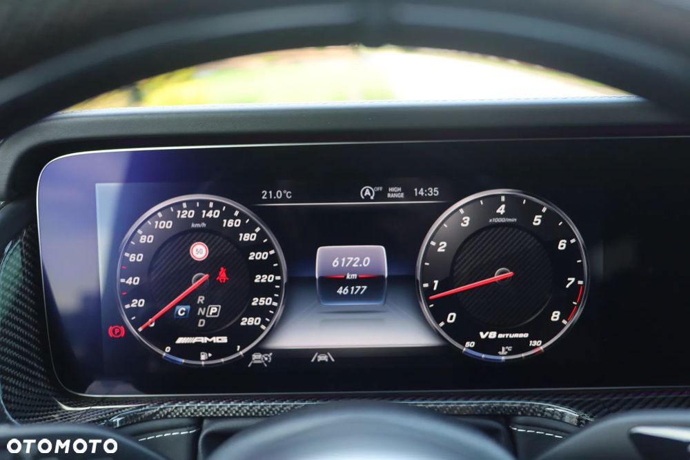 Mercedes-Benz Klasa G AMG 63 Stronger Than Time Edition - 28
