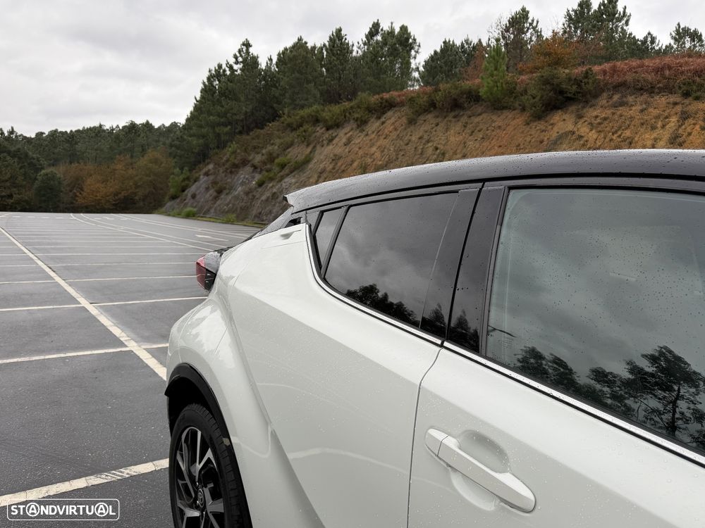 Toyota C-HR 1.8 Hybrid Square Collection - 24