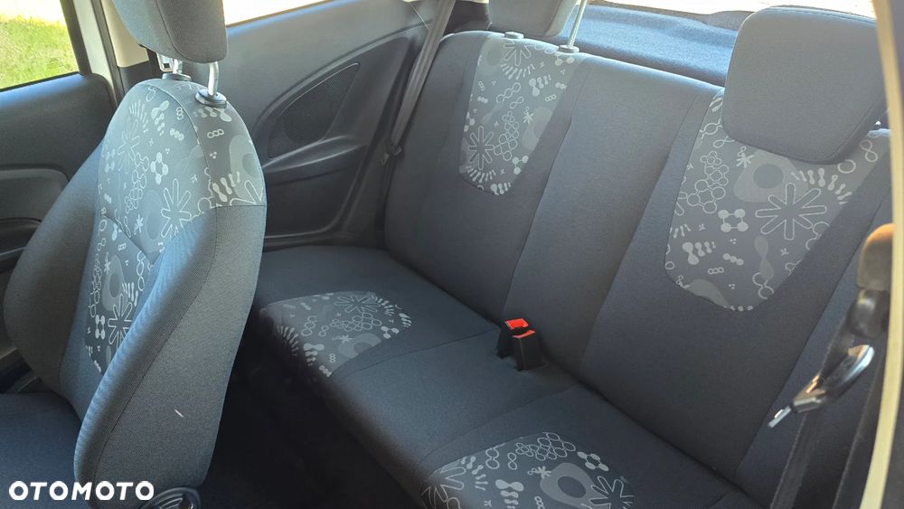 Ford KA 1.2 Ambiente - 27