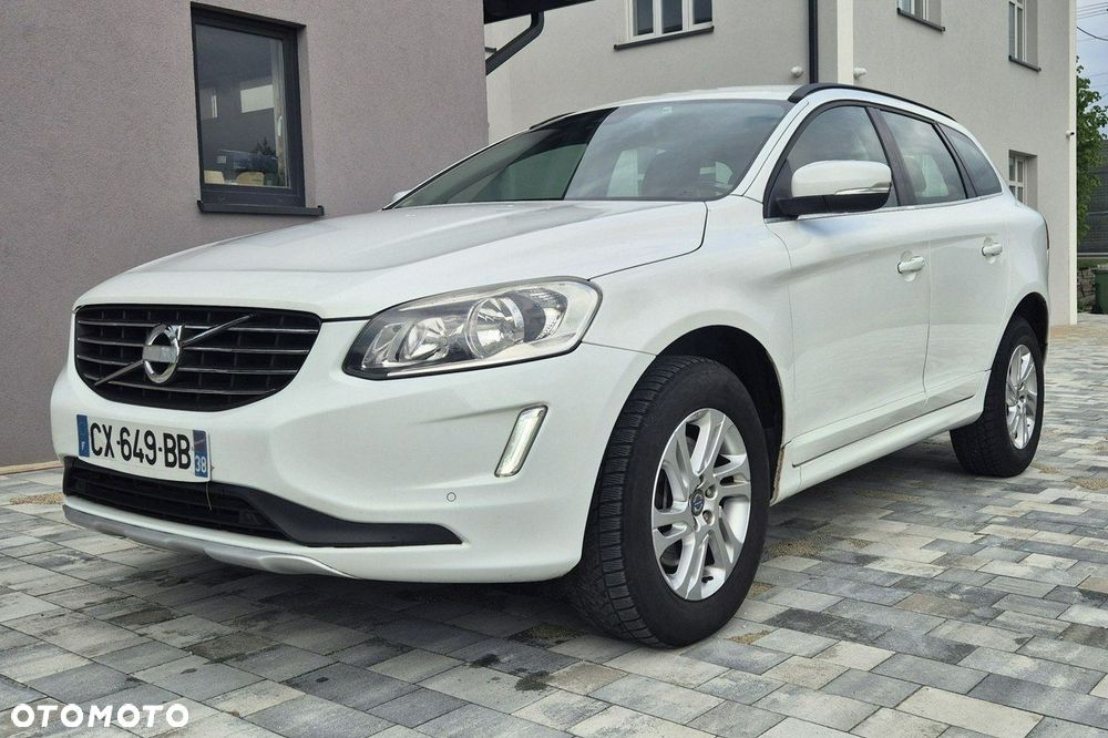 Volvo XC 60 D3 Momentum - 3