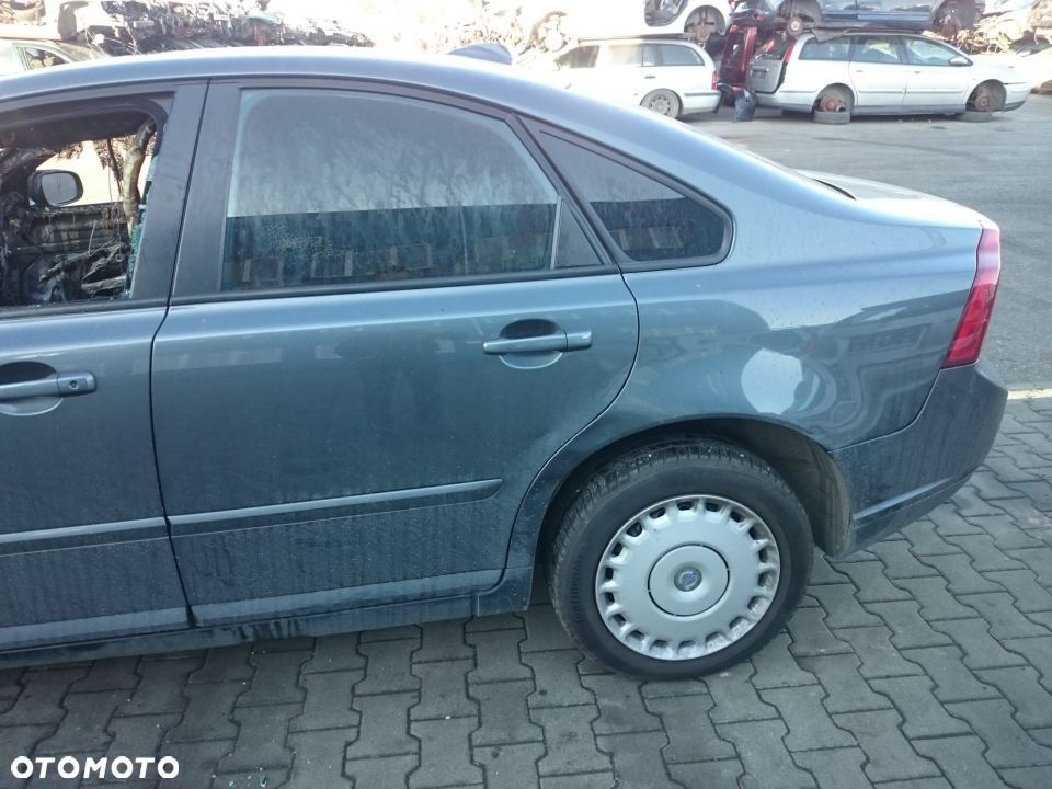 VOLVO S40 II V50 LIFT DRZWI LEWE TYŁ 455-16 - 1