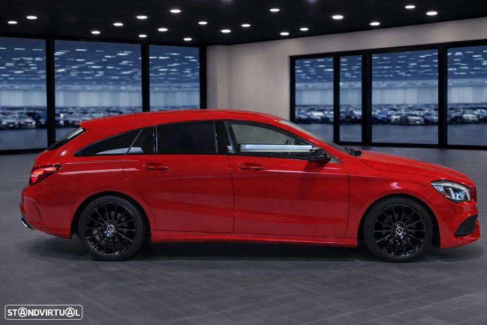 Mercedes-Benz CLA 180 d Shooting Brake AMG Line - 2