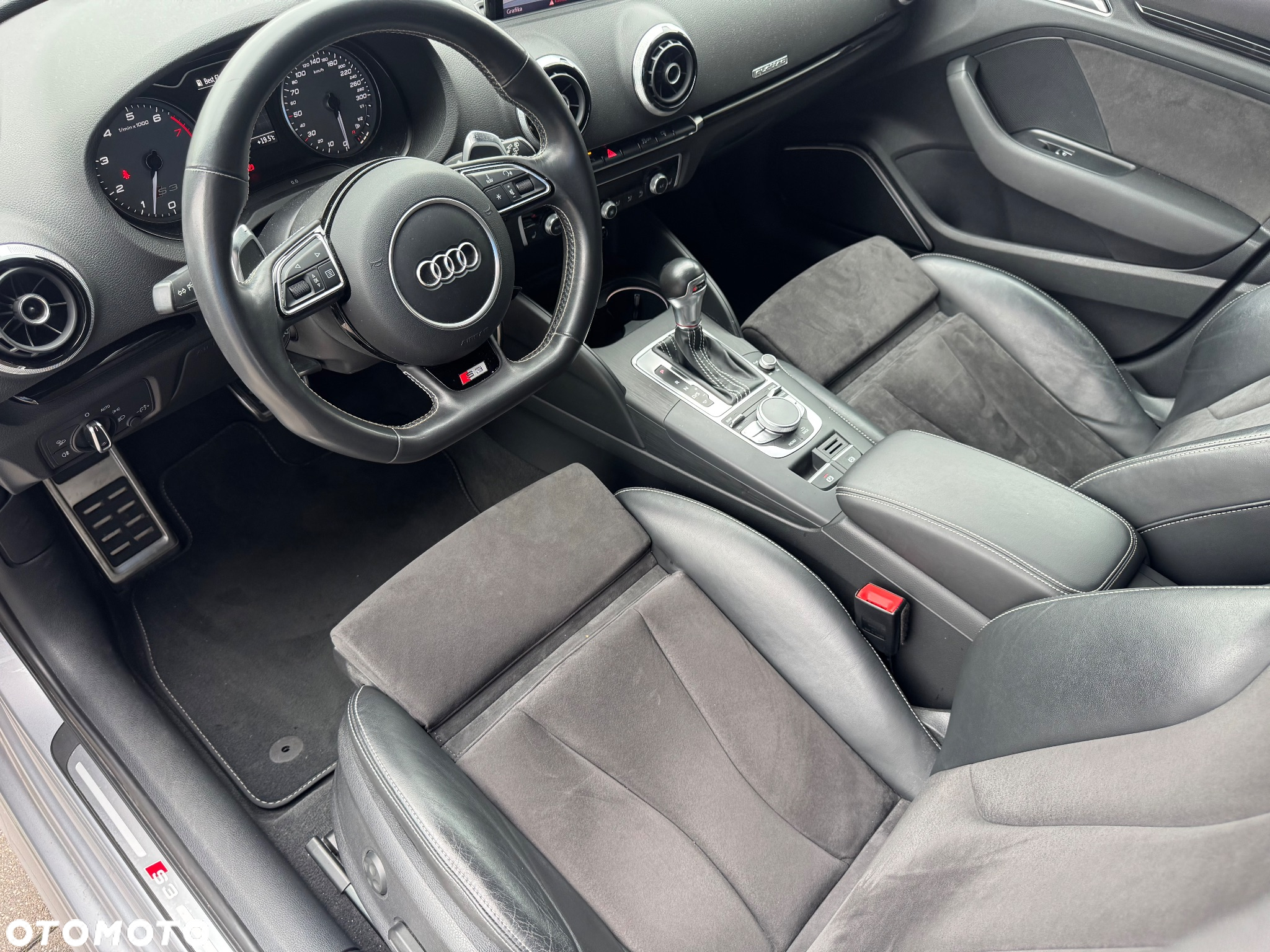 Audi S3 TFSI Sportback S tronic - 23