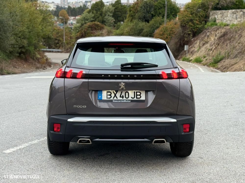 Peugeot 2008 1.2 PureTech Active Pack EAT8 - 12