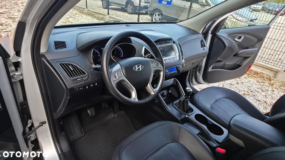 Hyundai ix35 1.7 CRDi Premium 2WD - 22