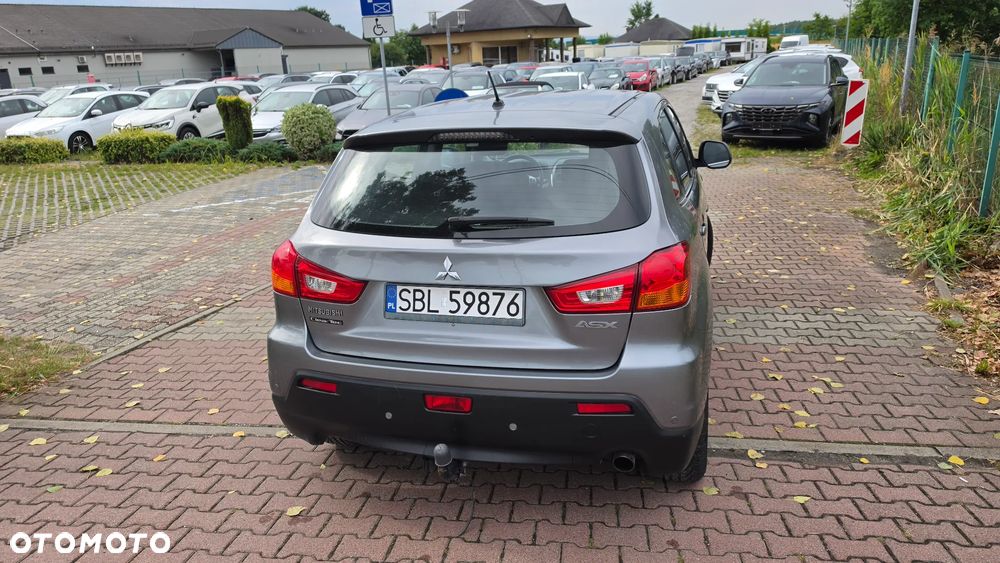 Mitsubishi ASX - 17