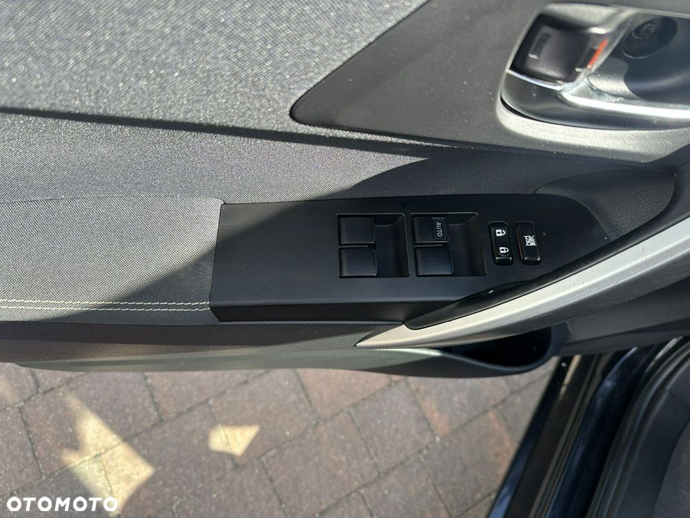 Toyota Auris - 23