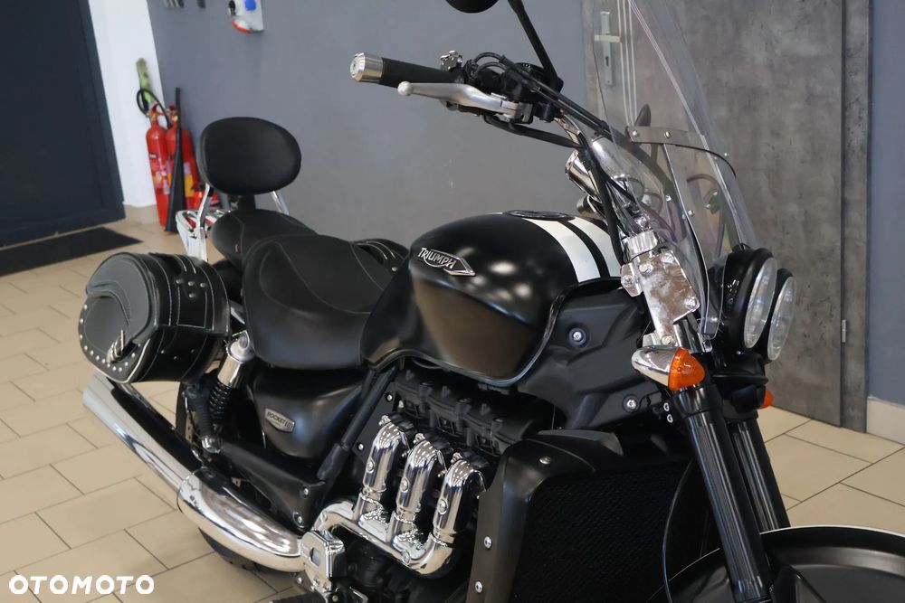 Triumph Rocket